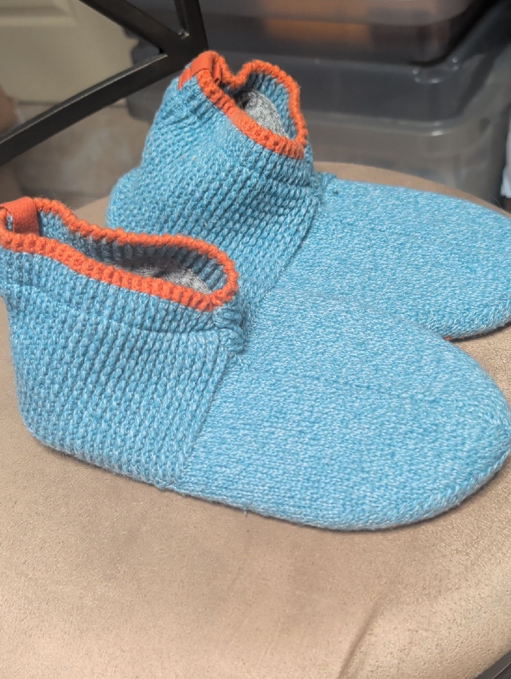Bombas Slippers - Blue with Orange Trim Size M